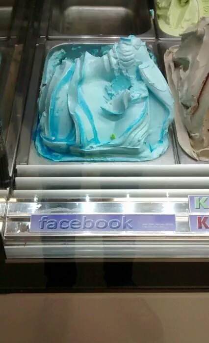 Impazza Facebook che arriva anche come gusto gelato