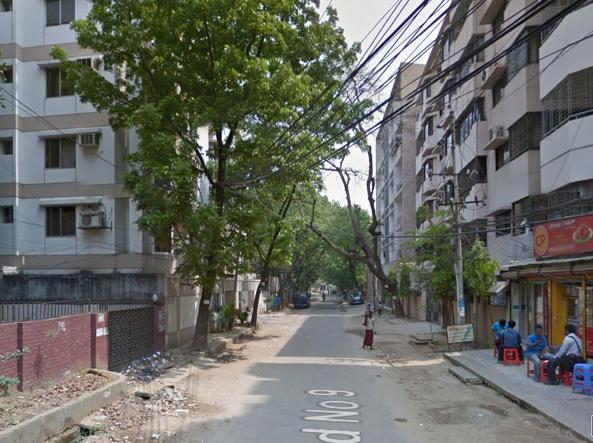 Agguato a Dacca nel Bangladesh; dubbia la rivendicazione