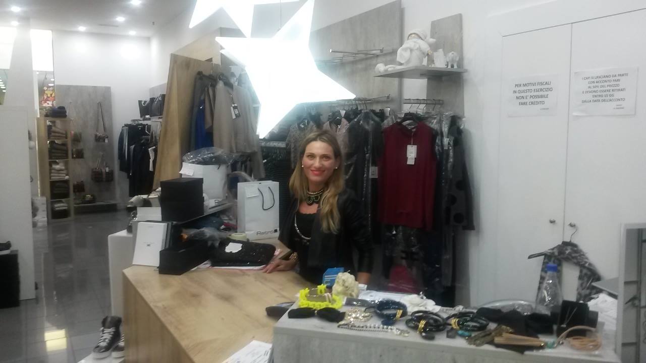 ALESSANDRA CORAZZA SI RACCONTA; IL MARCHIO RETRO' PER GUARDARE AVANTI