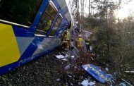 Si scontrano due treni di pendolari in Baviera, otto morti e oltre cento feriti
