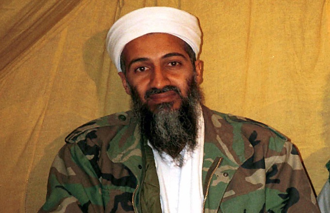 Osama Bin Laden: 29 milioni di dollari per la Jihad, la paura per i droni e l'ossessione delle microspie.
