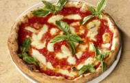 L'arte della pizza napoletana, candidata nella lista del patrimonio mondiale dell'umanità Unesco