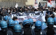 Proteste a Napoli contro il governo; Renzi sfida: 