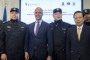 Arrivano in Italia i poliziotti cinesi; saranno di pattuglia mista con la Polizia Italiana