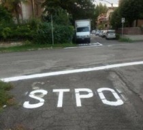 stop640x480