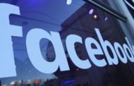 Facebook; specchio social in chiaroscuro del terzo millennio