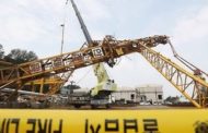 Corea del Sud: crolla gru in cantiere