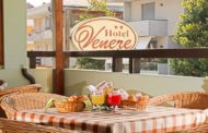 L'Hotel Venere; vacanza in simbiosi con la spiaggia d'argento ed il mare di Alba Adriatica, il Data Profile Entity per il web marketing